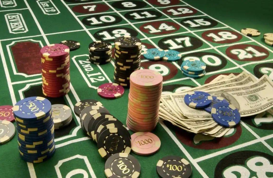 China Pools bet slip showing selected prediction type, predicted digits, stake amount, and calculated payout display